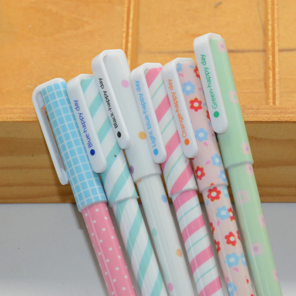 Kit-Canetas-Coloridas-Estampas-Sortidas-6-Pç